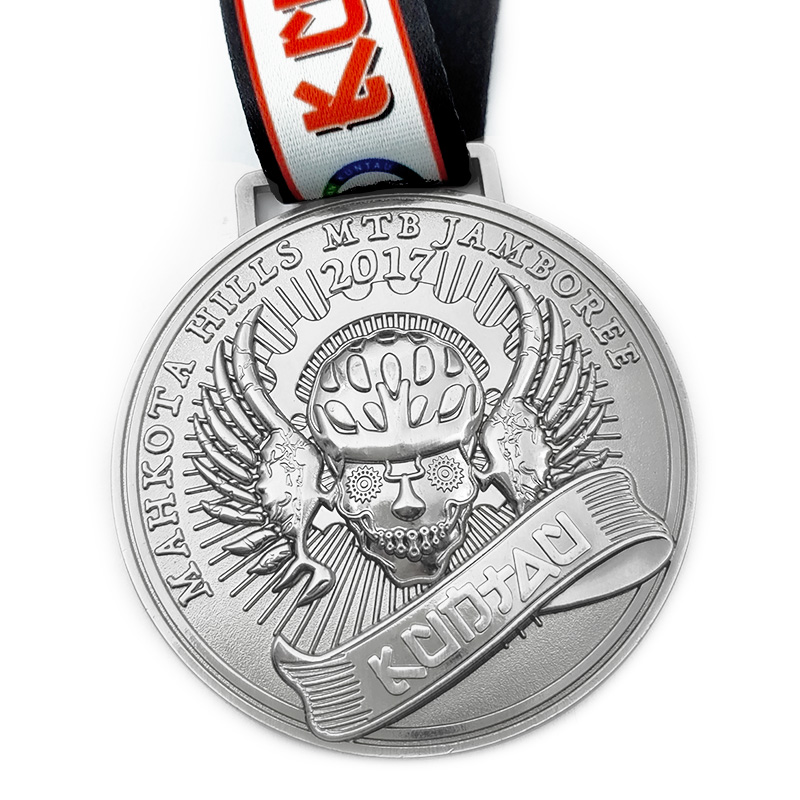 Factory custom metal medals finger embossed sports competition medals gold, silver and copper custom marathon medals