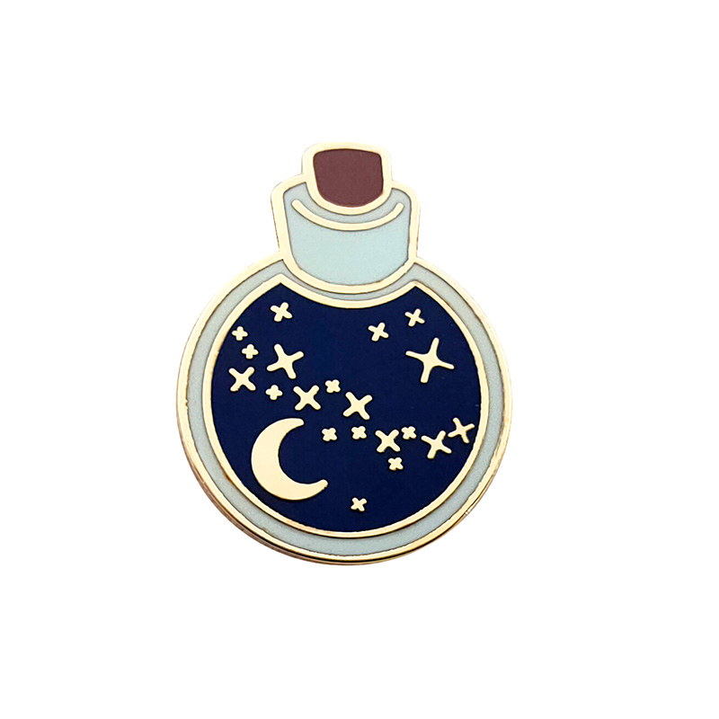 New creative moon shape metal brooch cartoon moon badge