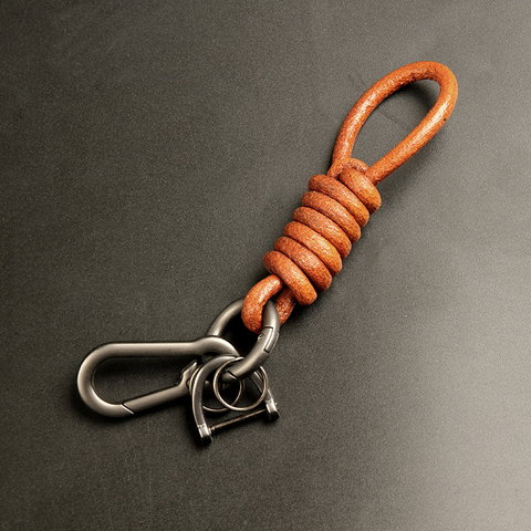 Wholesale car key chain hand-woven waist hanging key pendant with horseshoe buckle business gift key chain