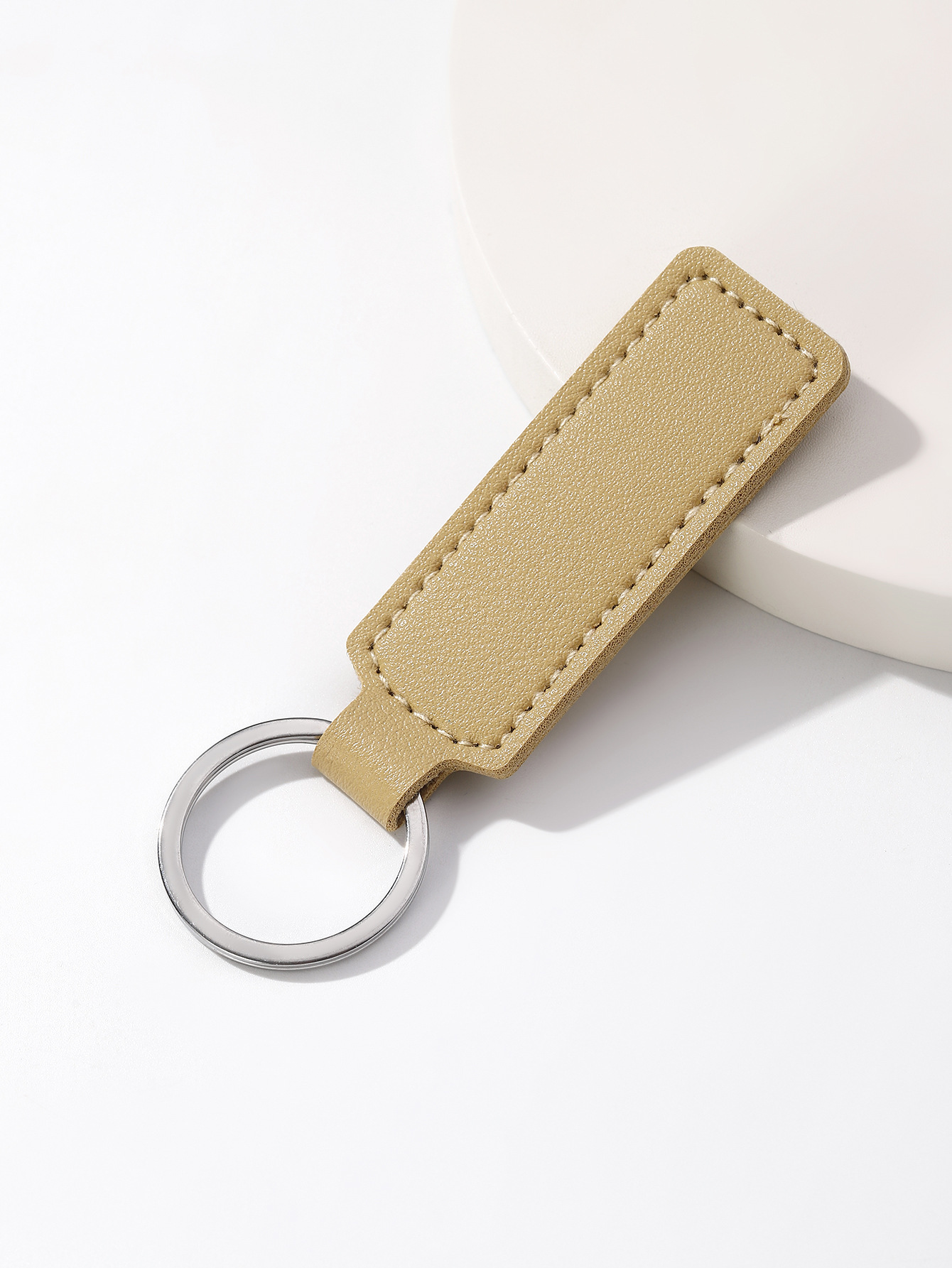 Creative PU Leather Keychain Simple Business Car Key Accessories Leather Keychain DIY Key Ring Wholesale