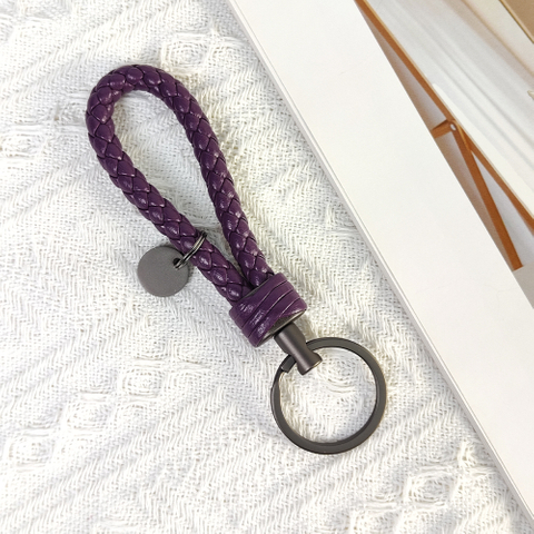 Creative Hand-woven Leather Rope Car Keychain Key Ring Spot Pu Leather Men And Women Couple Pendant