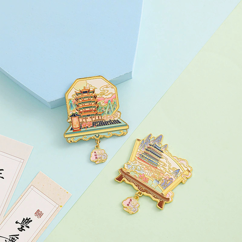 Metal refrigerator magnet Nanchang Tengwang Pavilion Wuhan Yellow Crane Tower scenic spot tourist souvenir color printed magnet pendant gift