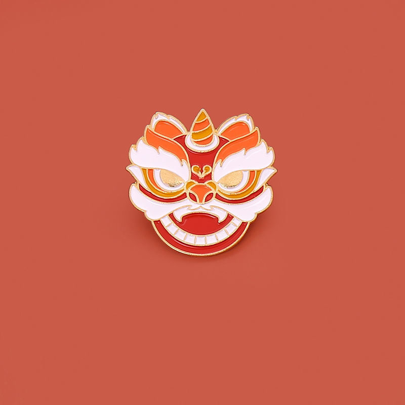 Chinese lion dance brooch Spring Festival auspicious festive commemorative gift metal badge pin fixed clothes bag accessories