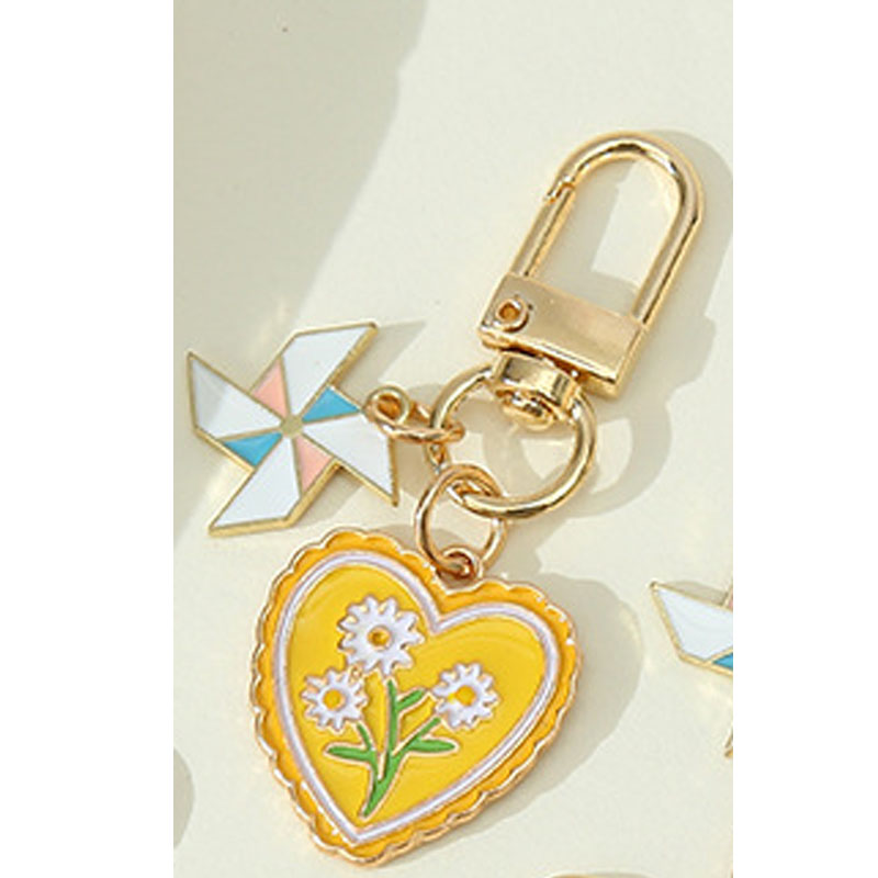 Small Fresh Flower Keychain Series Travel Commemorative Handheld Gift Metal Alloy Keychain